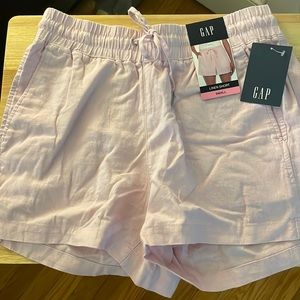 Gap women’s linen shorts